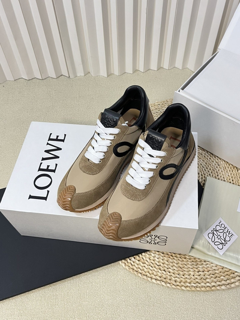 Loewe Sneakers